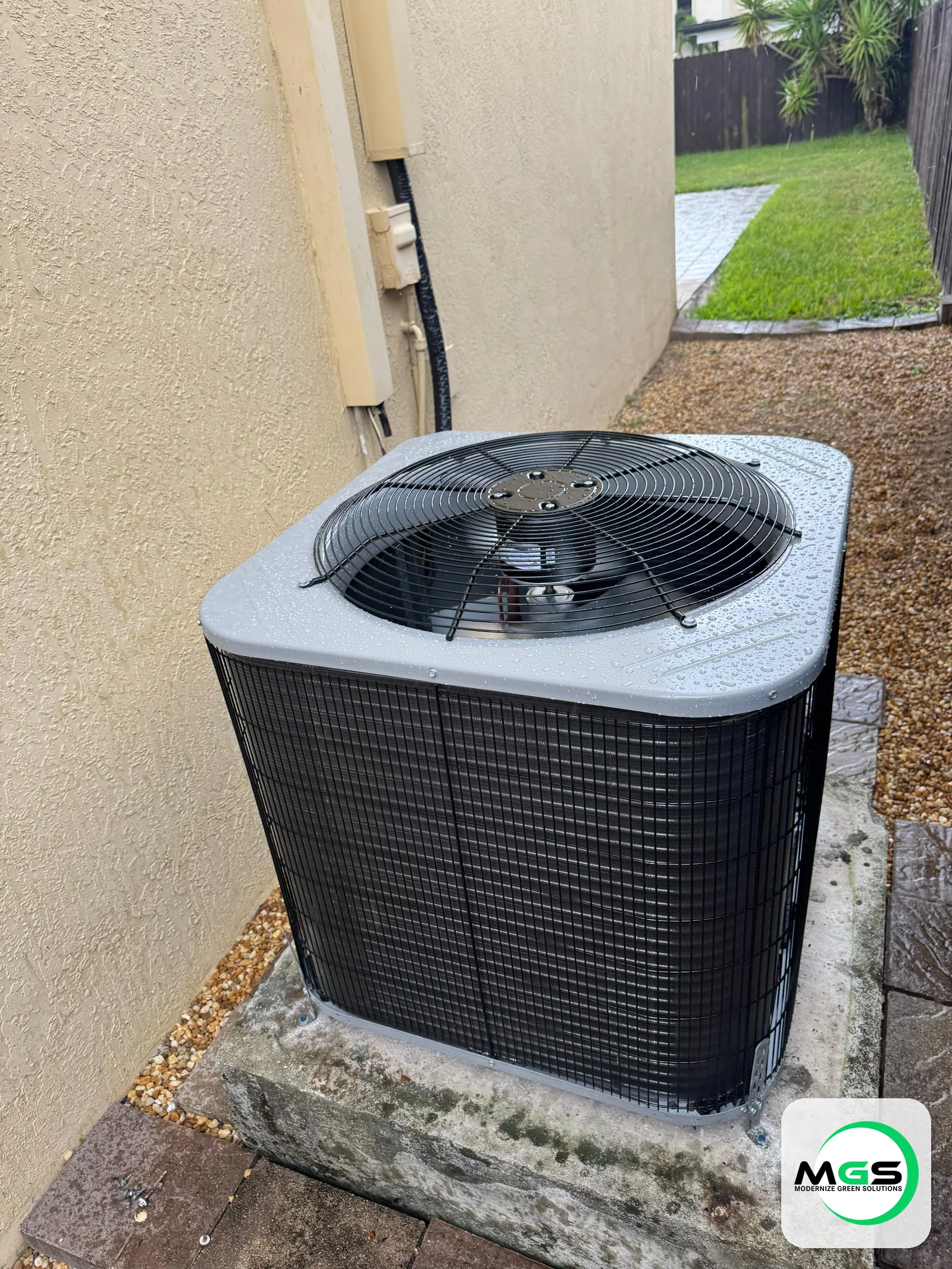 High-efficiency AC condenser by Modernize Green Solutions